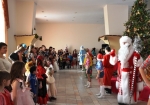 Глава города и депутаты поздравили многодетные семьи с наступающими новогодними праздниками