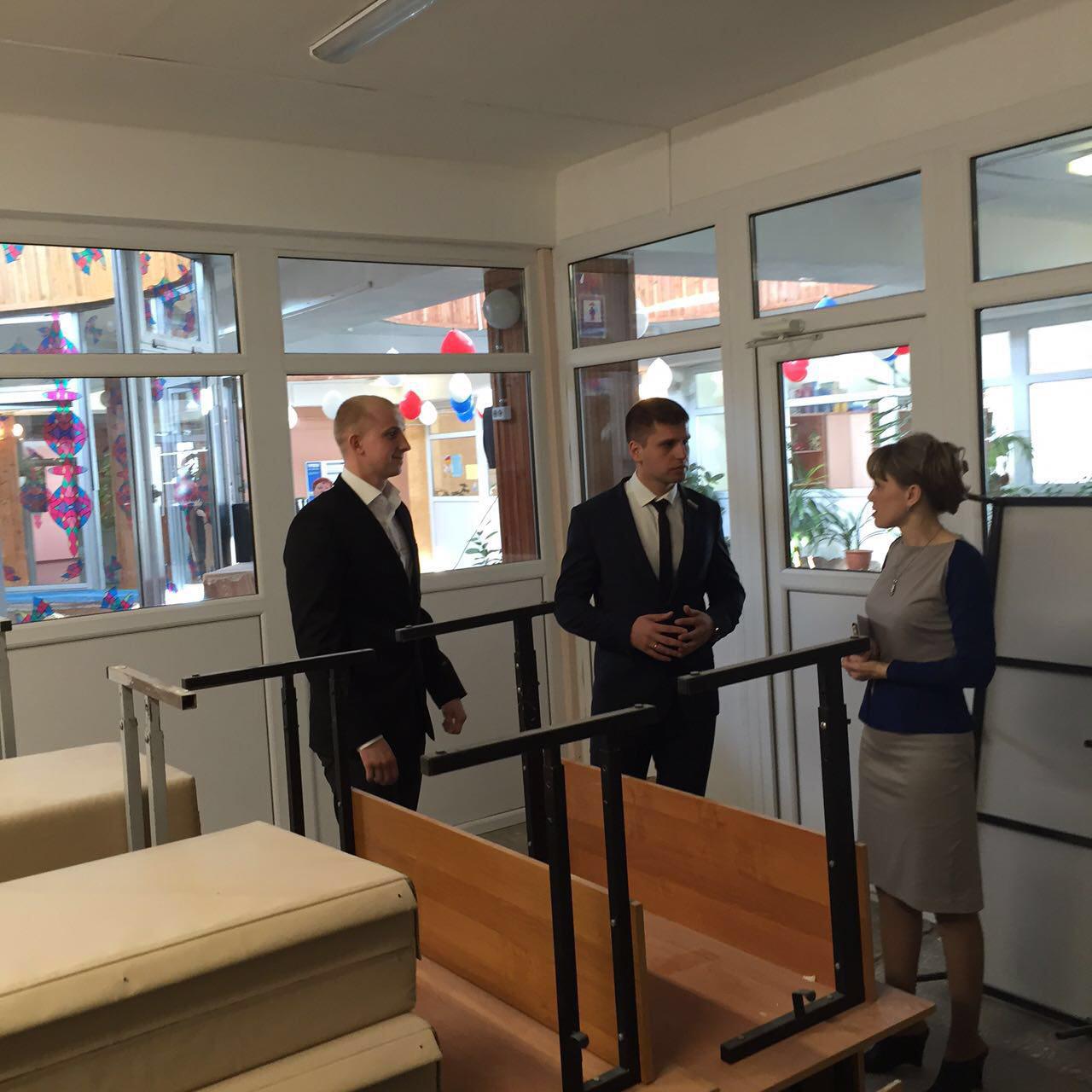 Депутат Дмитрий Тимофеев провел встречу с коллективом образовательного учреждения «Эврика» Депутат Дмитрий Тимофеев провел встречу с коллективом образовательного учреждения «Эврика»