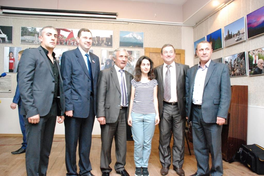 В Петропавловске открылась фотовыставка, посвященная Армении В Петропавловске открылась фотовыставка, посвященная Армении