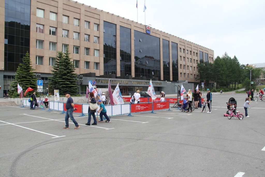 Глава города и городские депутаты сдали нормы ГТО Глава города и городские депутаты сдали нормы ГТО