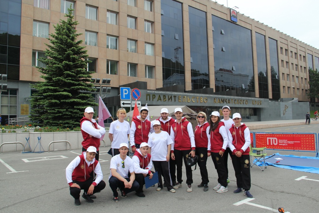 Глава города и городские депутаты сдали нормы ГТО Глава города и городские депутаты сдали нормы ГТО