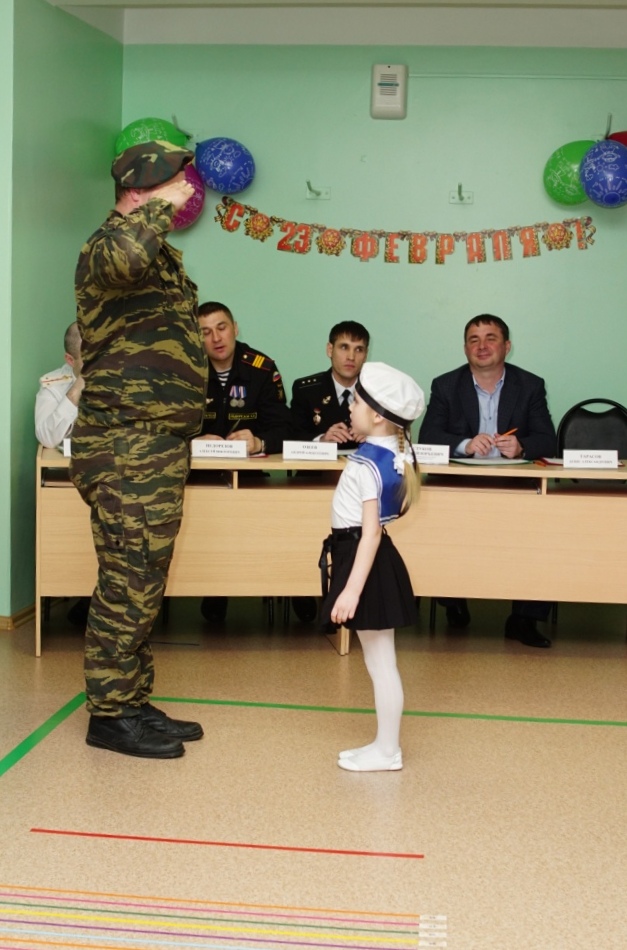 В Петропавловске при поддержке городских депутатов прошел смотр-конкурс cтроя и песни среди старших дошколят, посвященный Дню защитника Отечества