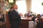 Глава Петропавловска Константин Слыщенко поздравил многодетные семьи с праздником  – День семьи, любви и верности