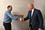Глава городского округа Константин Слыщенко поздравил коллектив редакции газеты «Камчатское время» в честь годовщины издания