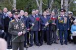 Городские депутаты приняли участие в открытии памятника «Участникам боевых действий и ветеранам военной службы»